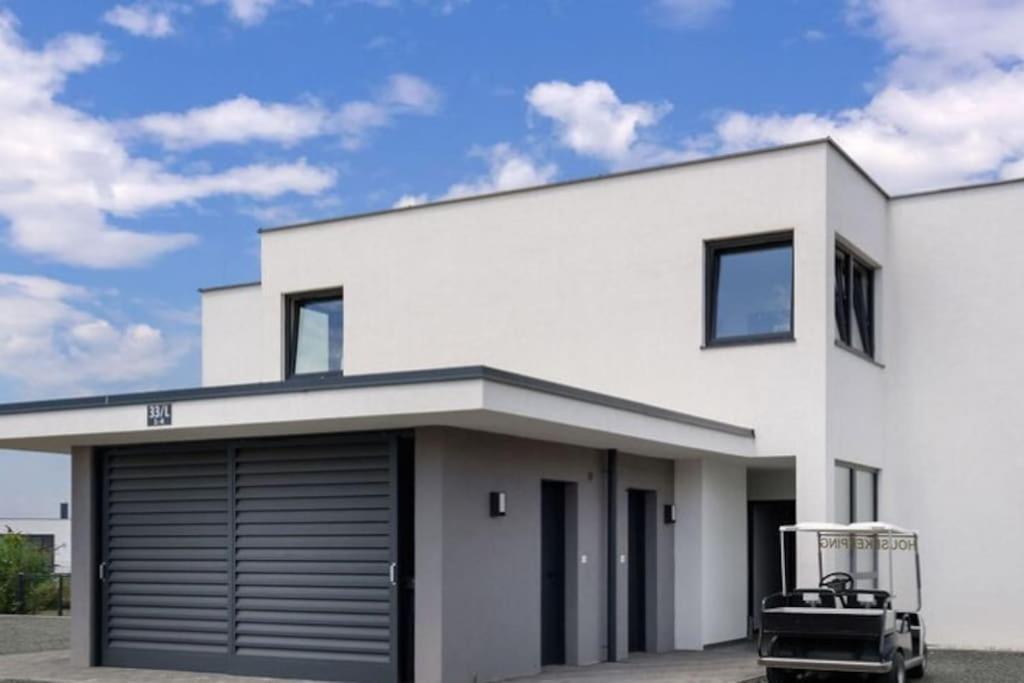 Luxus Appartement Am Golfplatz Und Therme Lutzmannsburg Zsira Ngoại thất bức ảnh